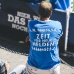 T-Shirt Zeit für neue Helden
